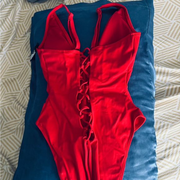 TA3 High-Cut Plungey, X-Long, Medium, Red, NWT - Picture 5 of 6